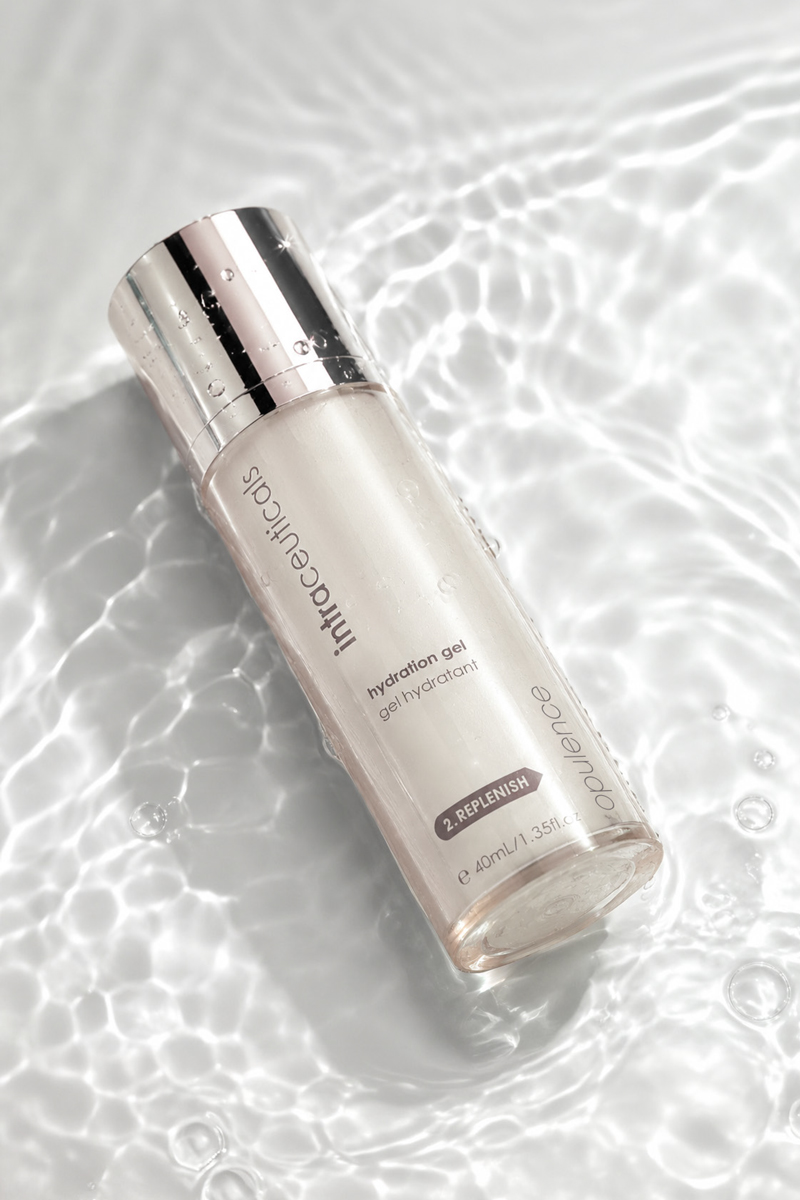 Build a lasting reservoir of hydration for plumper, brighter, more radiant-looking skin.
