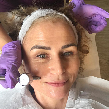 Lord Gavin is Director of Services for skincare brand Intraceuticals and his gentle but powerful ‘hyaluronic acid layering’ antioxidant facial is a favourite among movie stars both male and female. 